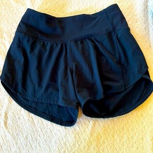 Lululemon shorts size 0 tall navy